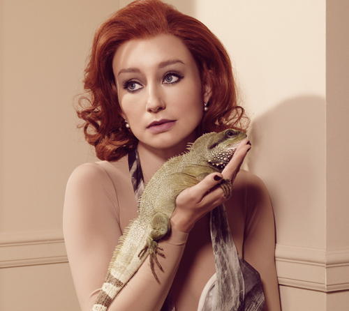 TORI AMOS