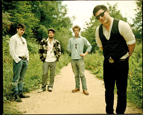 MUMFORD & SONS