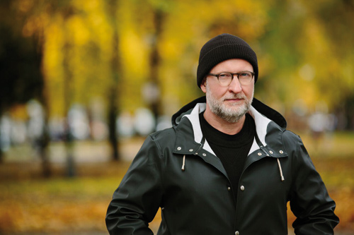 BOB MOULD