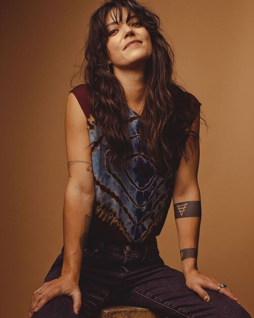 SHARON VAN ETTEN