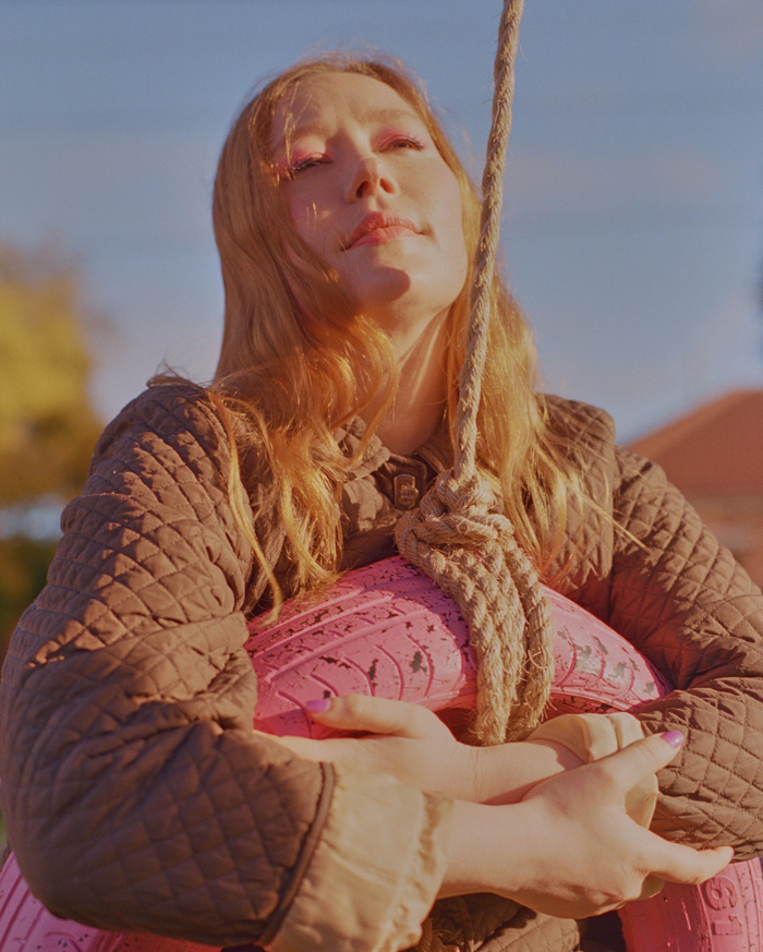 JULIA JACKLIN